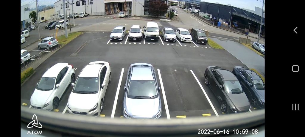 従業員用駐車場に設置