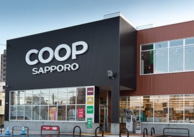 カメラ活用で売場をデジタル化、値引きや廃棄を削減し売上向上を実現